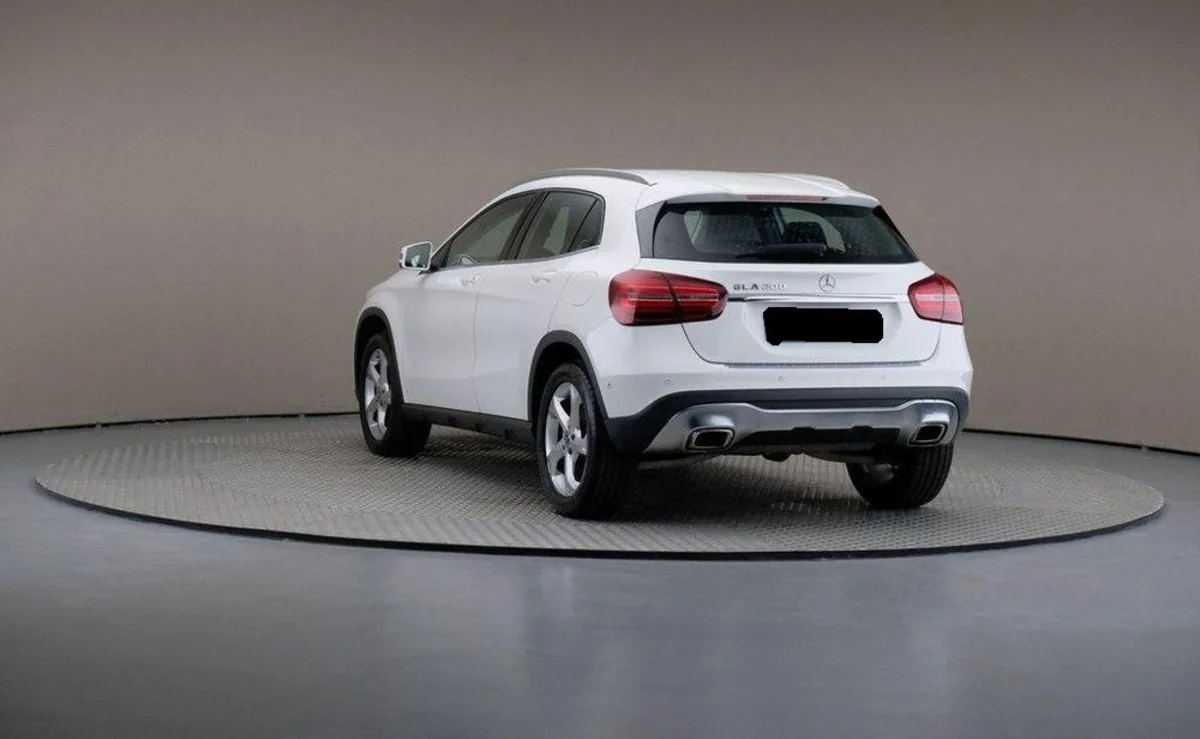 Mercedes-Benz GLA GLA 200 7G-DCT Urban