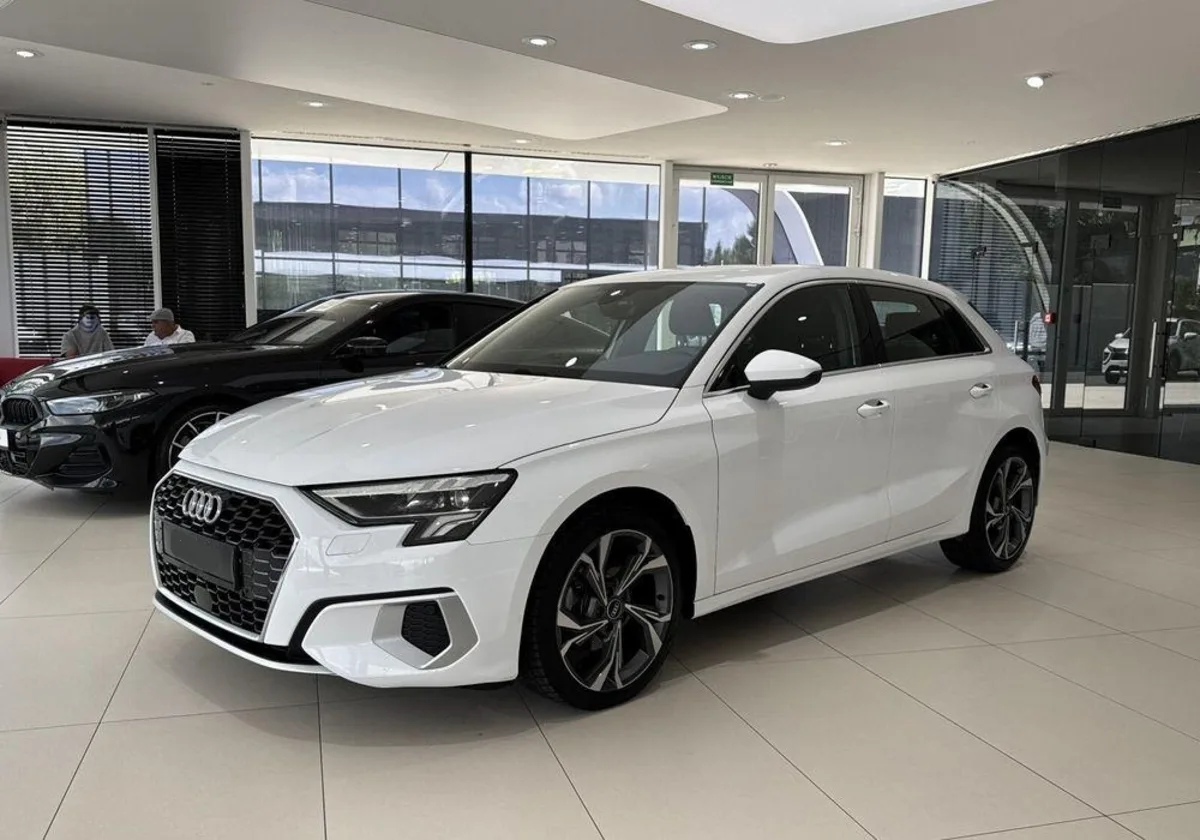 Audi A3 A3 30 TFSI mHEV Advanced S tronic