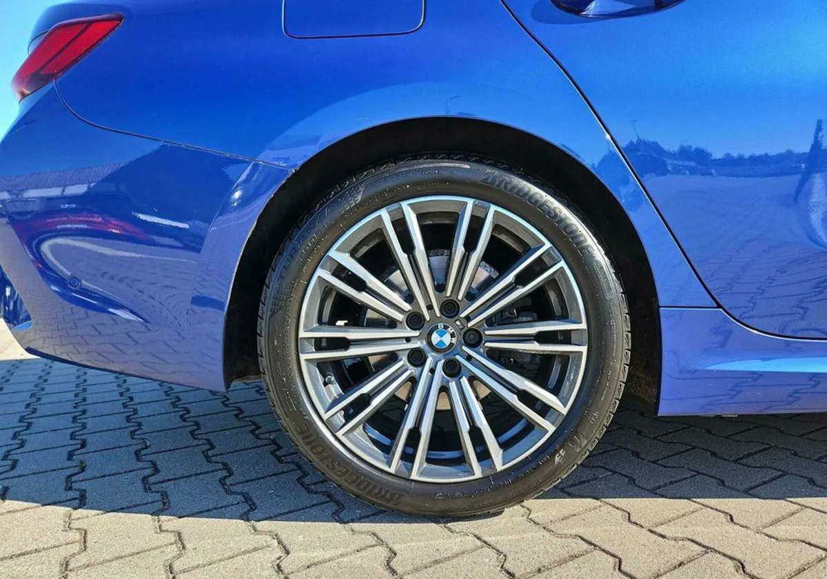 BMW Seria 3 320d xDrive mHEV M Sport sport-aut