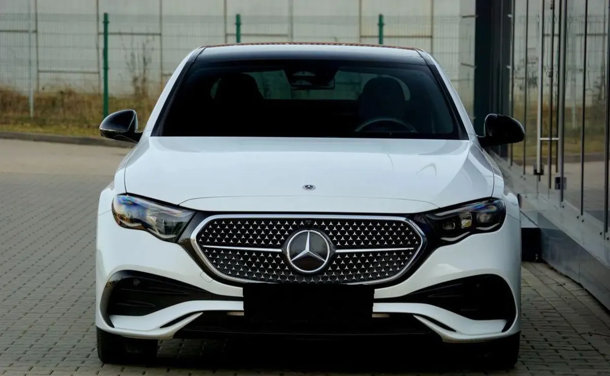 Mercedes-Benz Klasa E E 220 d mHEV 4-Matic AMG 9G-Tronic