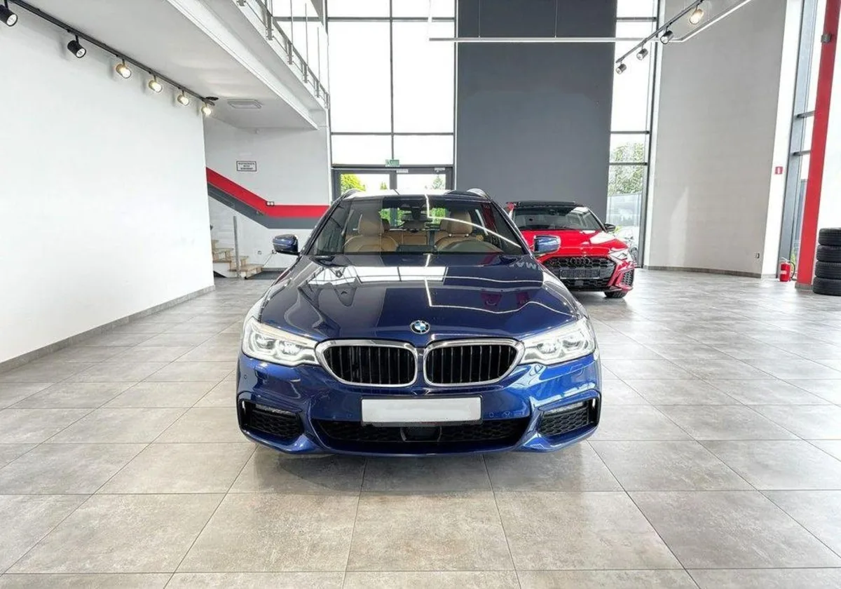 BMW Seria 5 540d xDrive M Sport sport-aut