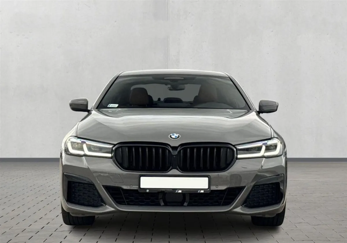 BMW Seria 5 530e xDrive aut