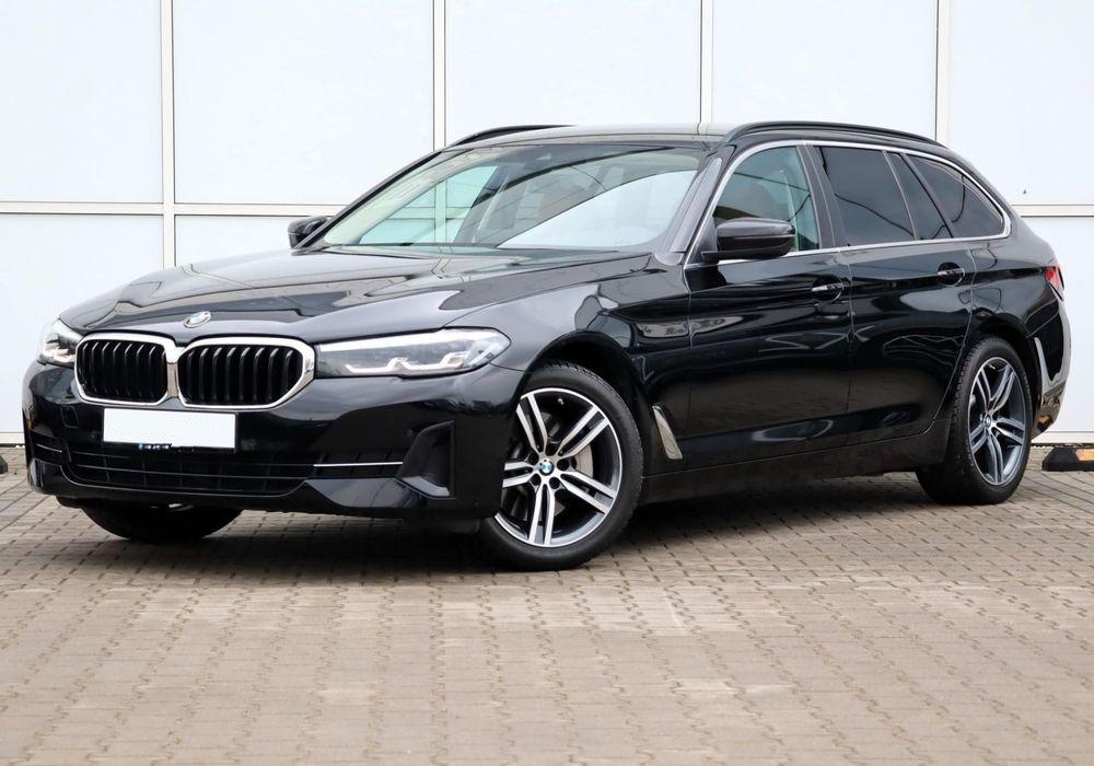 BMW Seria 5 530i xDrive mHEV aut
