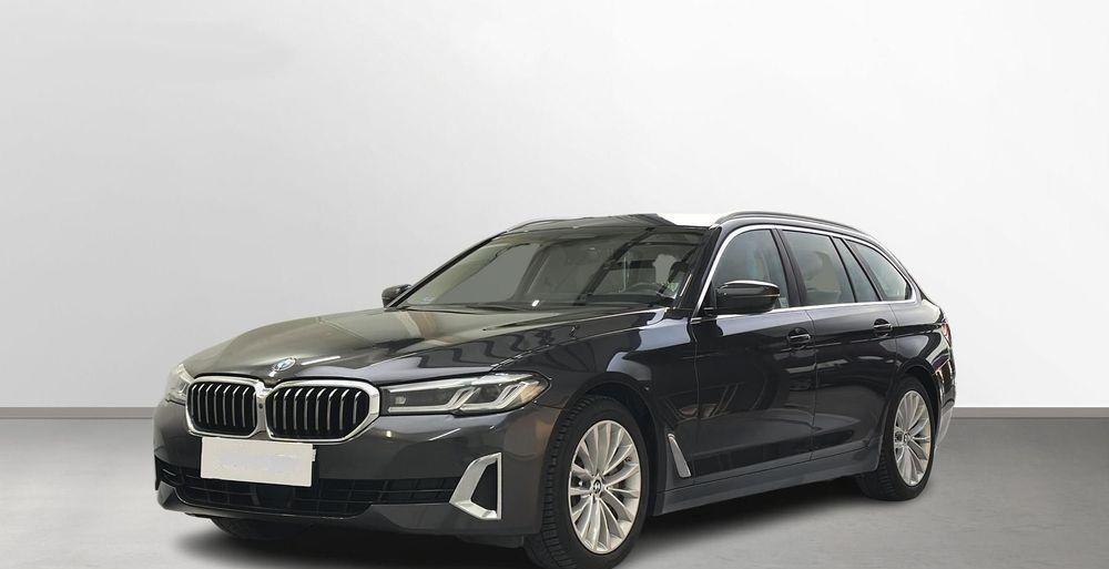 BMW Seria 5 530i xDrive mHEV Luxury Line aut