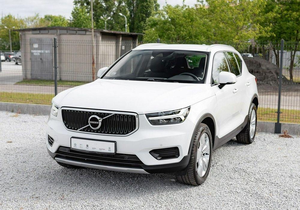 Volvo XC 40 XC 40 T3 Momentum Pro aut
