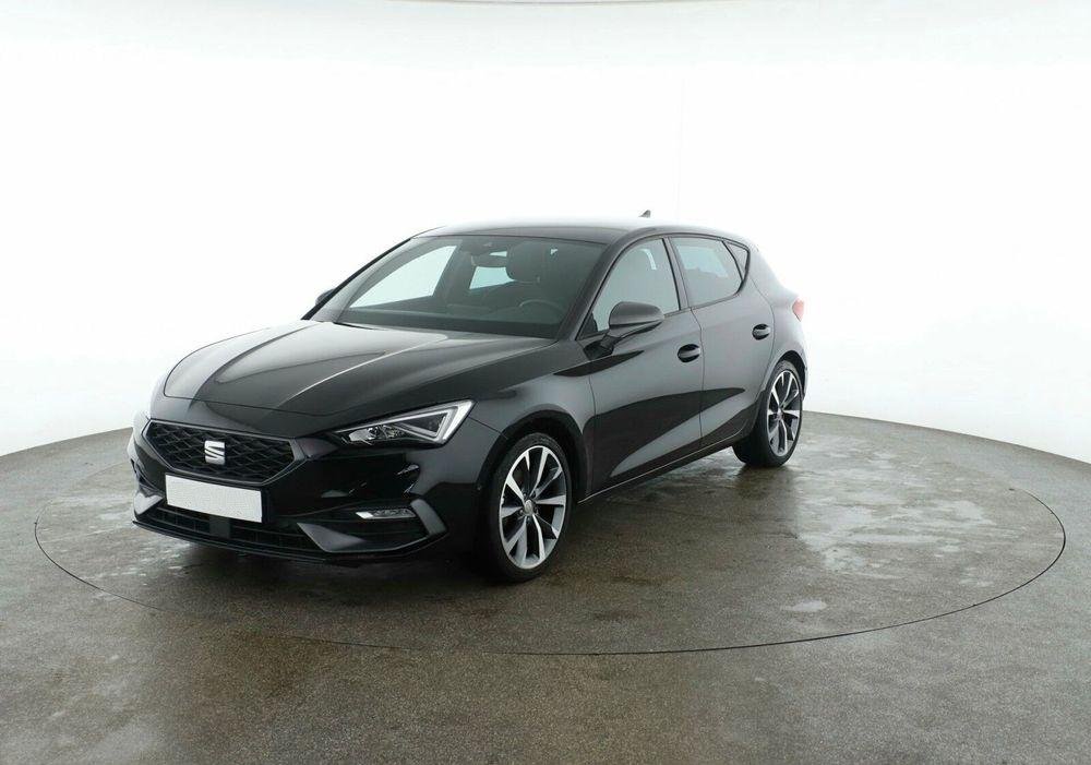 SEAT Leon Leon 1.5 eTSI FR DSG