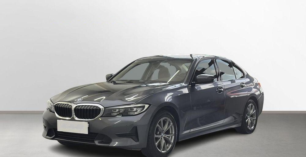 BMW Seria 3 320i xDrive Sport Line aut