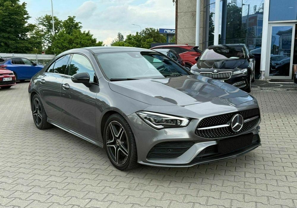 Mercedes-Benz CLA CLA 200 AMG Line 7G-DCT