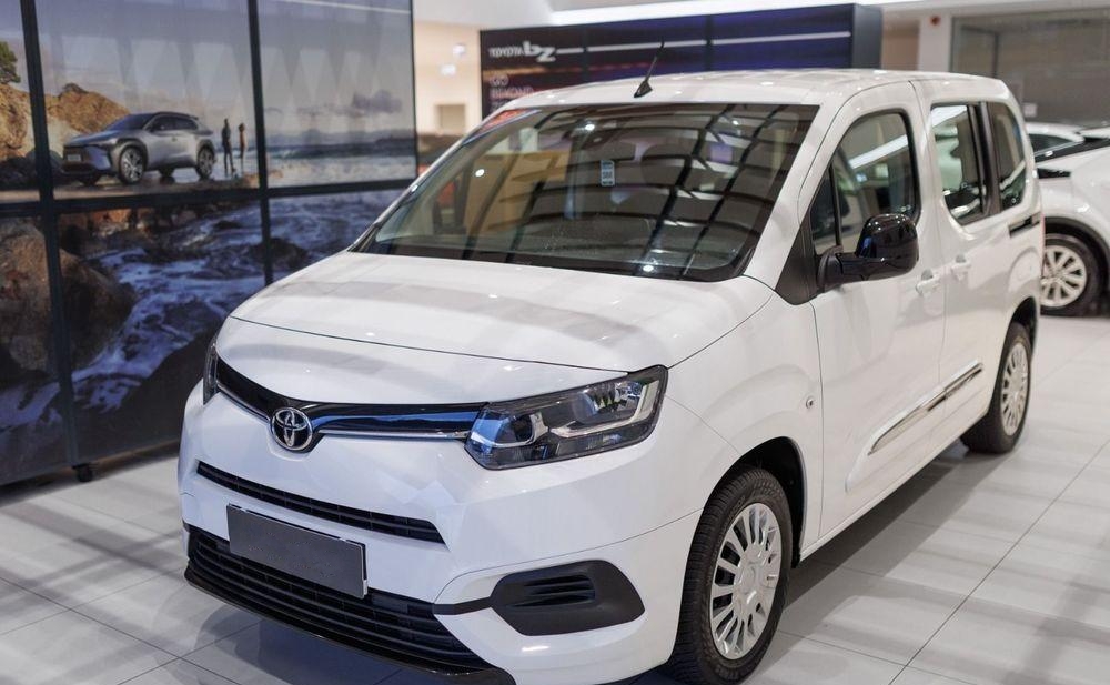 Toyota Proace City Proace City Verso 1.5 D-4D Business