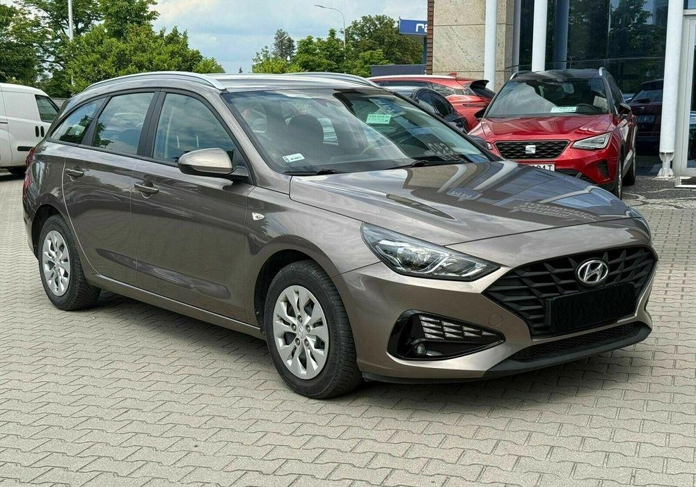 Hyundai i30 i30 1.0 T-GDI Classic + DCT