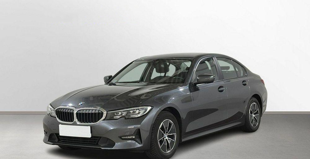 BMW Seria 3 318d mHEV aut