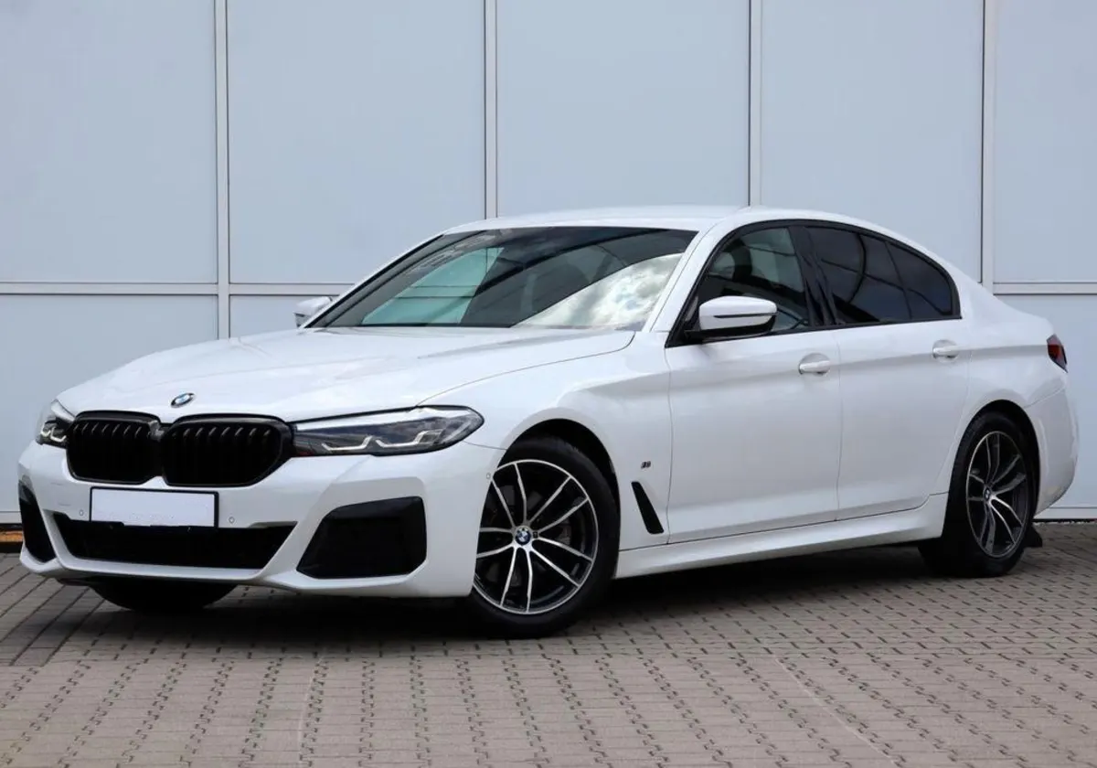 BMW Seria 5 518d mHEV aut