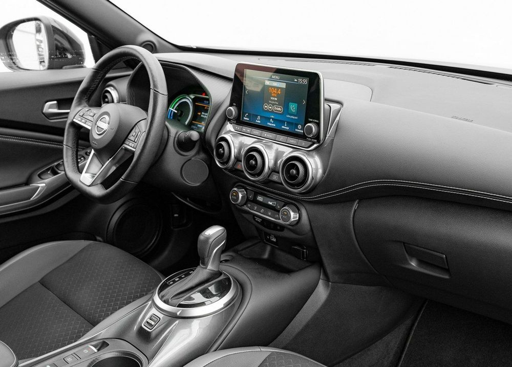 Nissan Juke Juke 1.6 Hybrid N-Connecta AMT