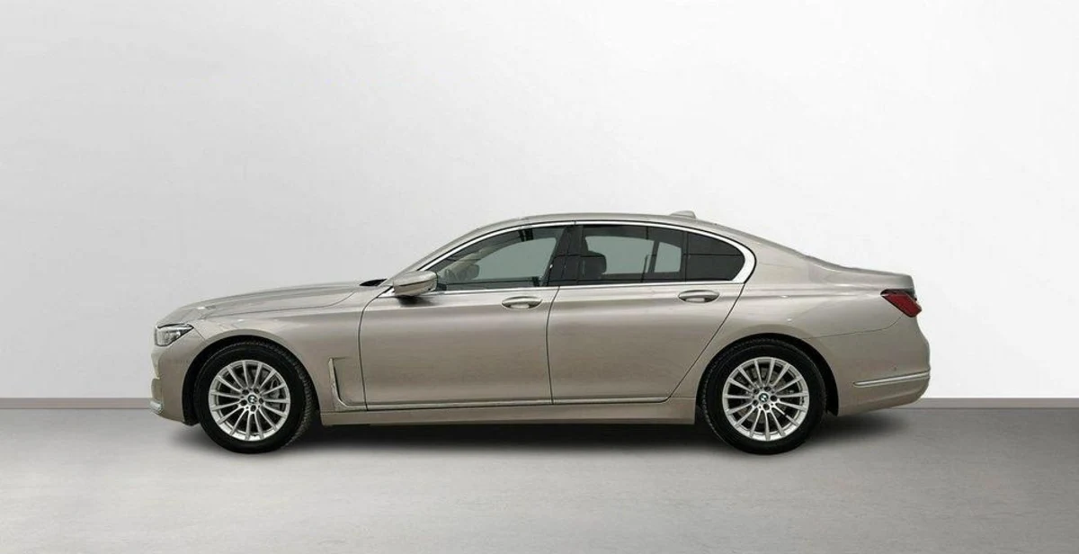 BMW Seria 7 730d mHEV