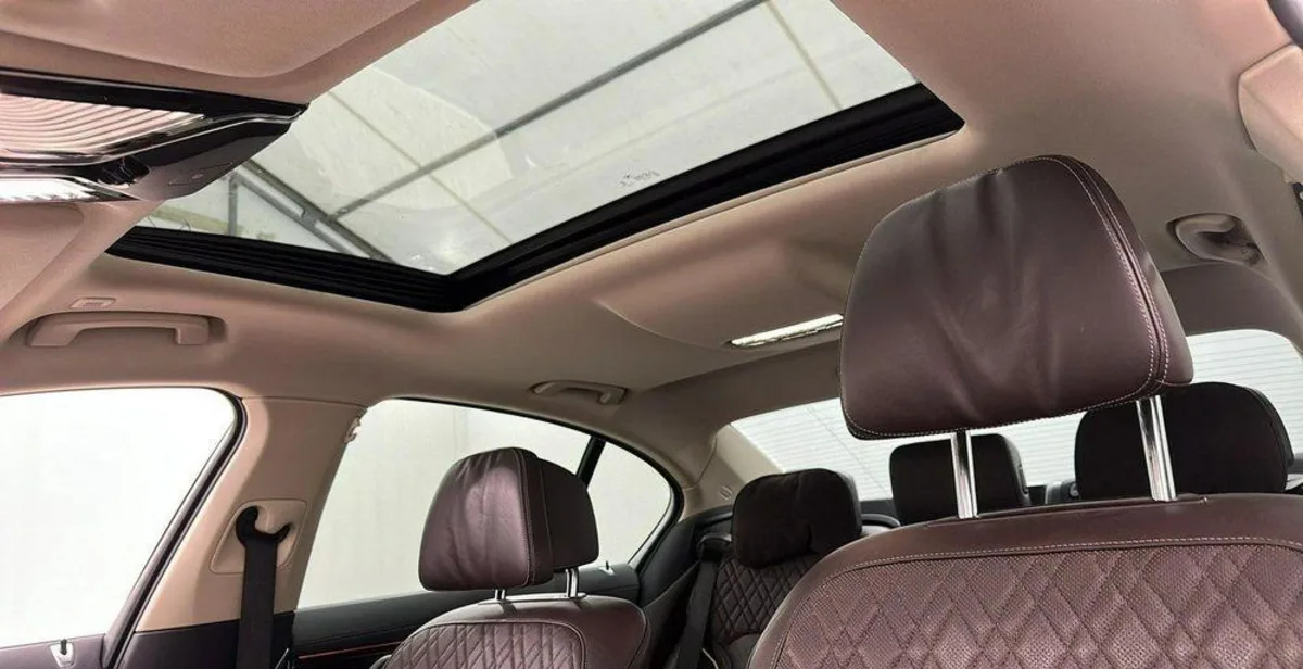 BMW Seria 7 730d mHEV