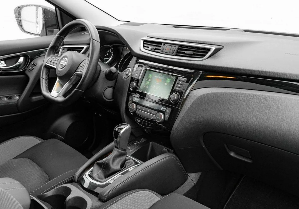 Nissan Qashqai Qashqai 1.3 DIG-T N-Connecta DCT