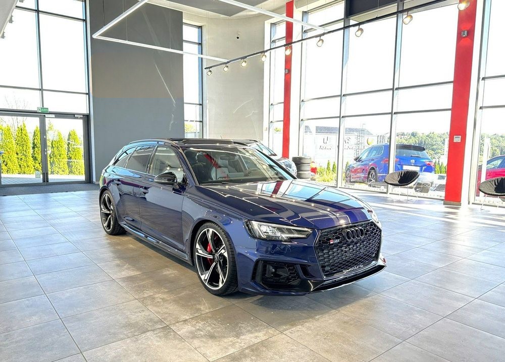Audi A4 RS4 Quattro Tiptronic