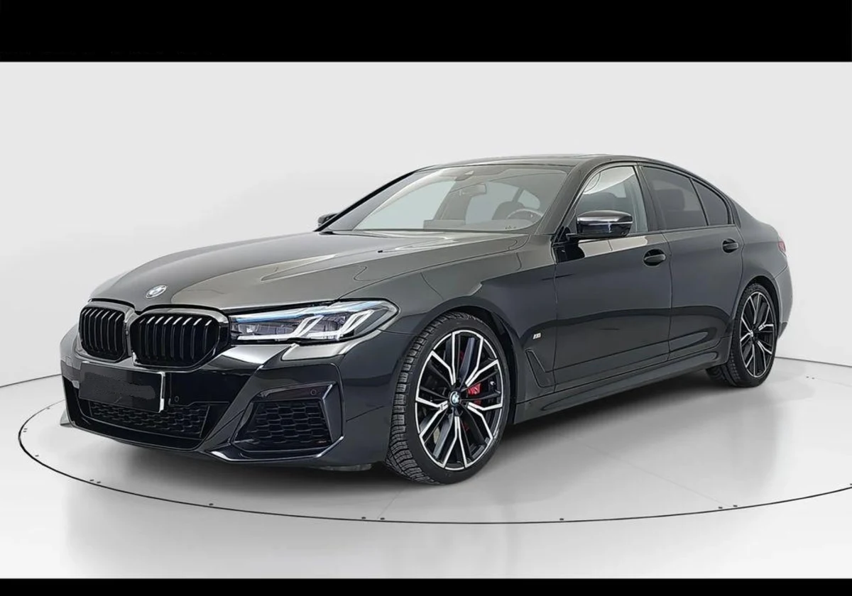BMW Seria 5 M550i xDrive aut