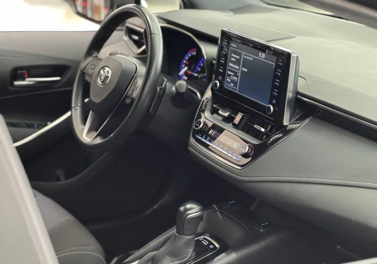 Toyota Corolla Corolla 2.0 Hybrid Comfort