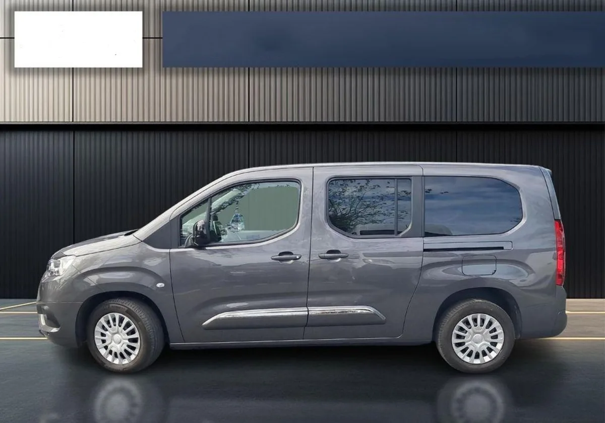 Toyota Proace City Proace City Verso Long 1.5 D-4D Business