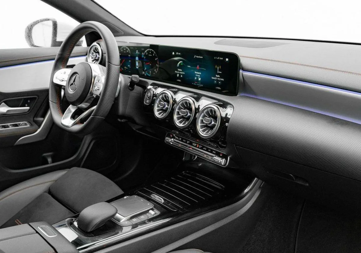 Mercedes-Benz CLA CLA 200 mHEV AMG Line 7G-DCT