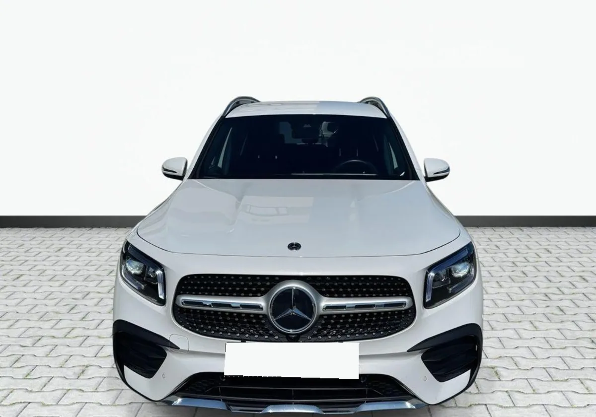 Mercedes-Benz GLB GLB 200 4-Matic AMG Line 8G-DCT