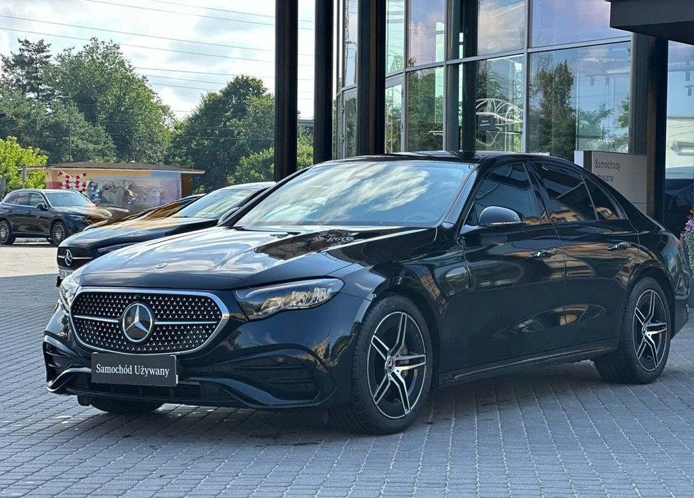Mercedes-Benz Klasa E E 200 mHEV AMG 9G-Tronic