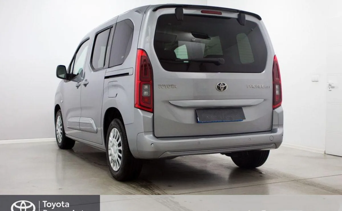 Toyota Proace City Proace City Verso 1.5 D-4D Business