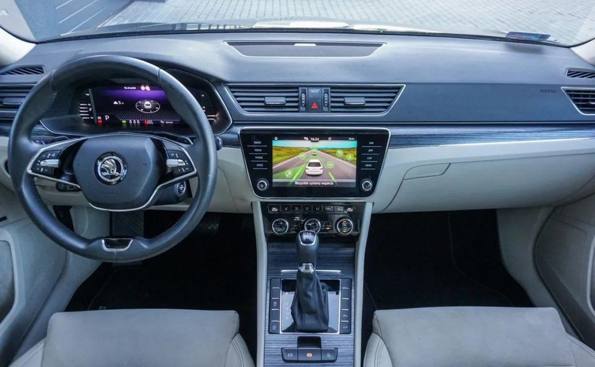 Skoda Superb Superb 2.0 TSI Style DSG