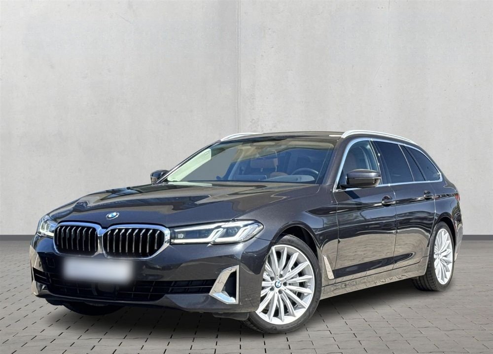 BMW Seria 5 530d xDrive mHEV aut