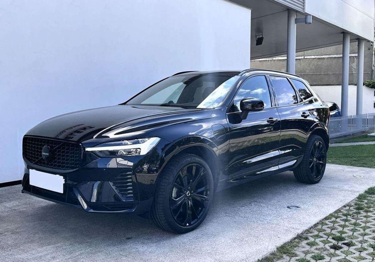 Volvo XC 60 XC 60 T8 Plug-In Hybrid AWD Plus Black Edition aut