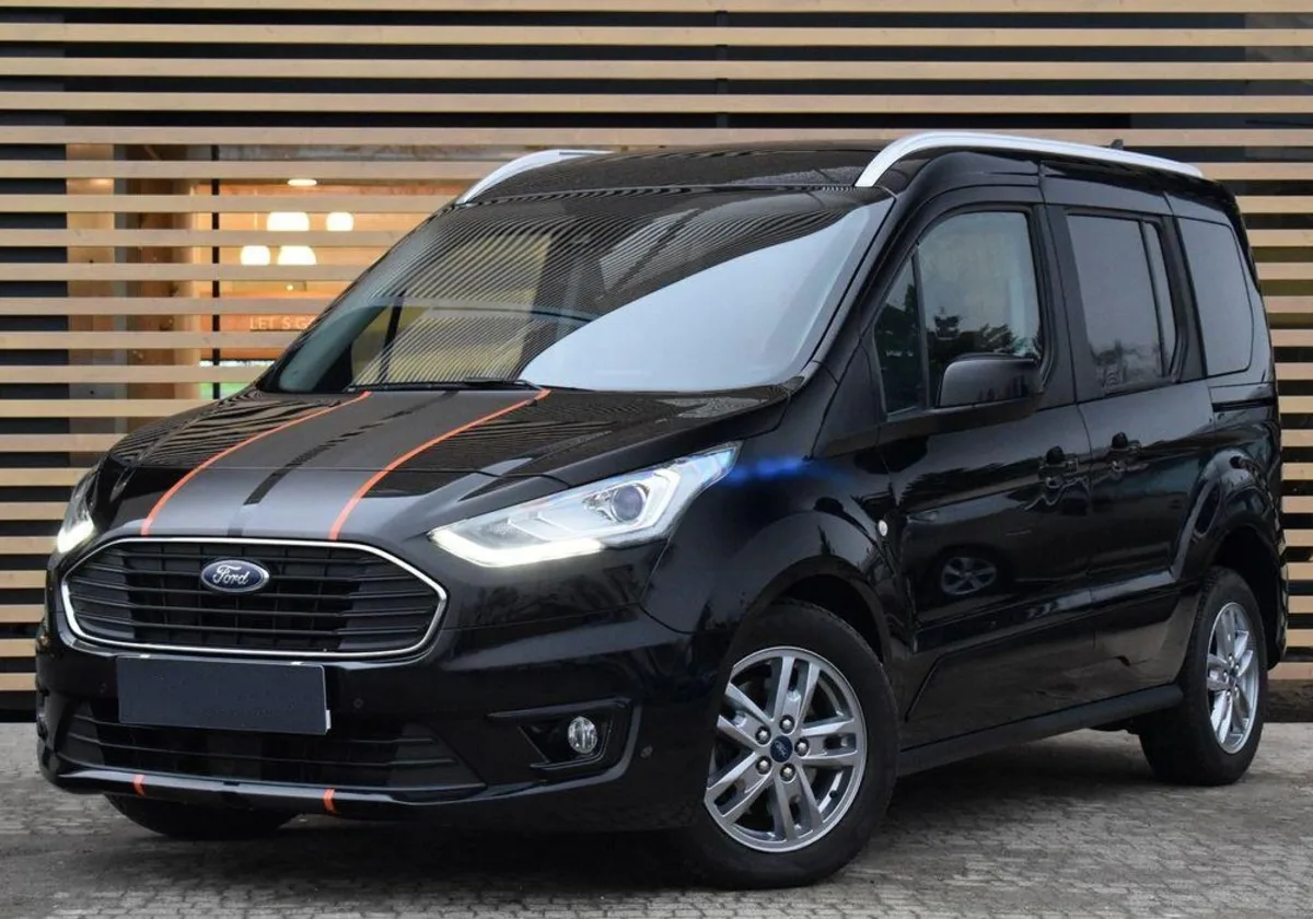 Ford Tourneo Connect Tourneo Connect 1.5 EcoBlue Titanium PowerShift