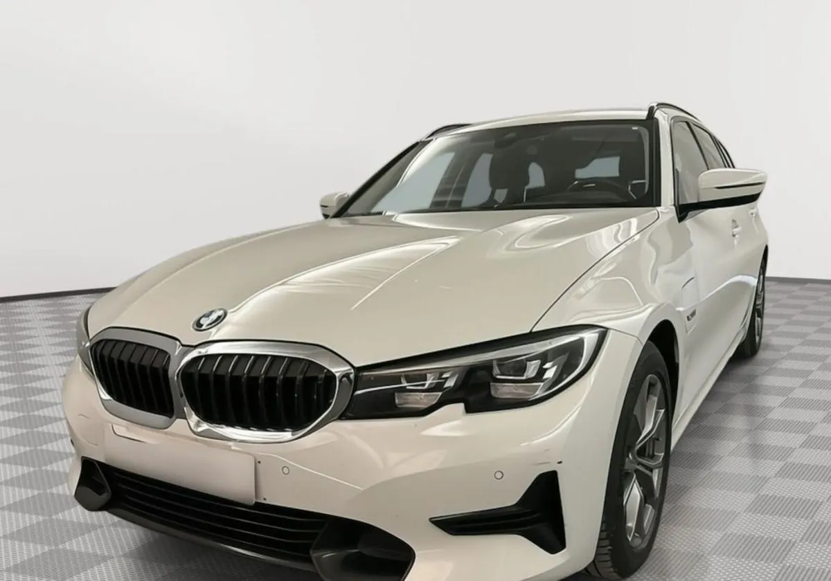 BMW Seria 3 320e Sport Line sport-aut