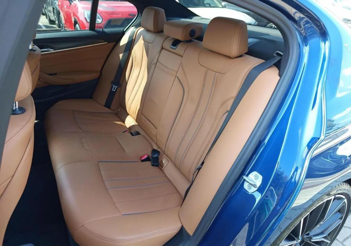 BMW Seria 5 530d xDrive mHEV aut