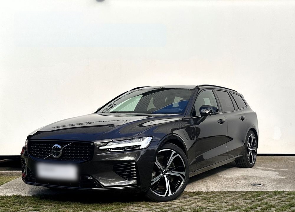Volvo V60 V60 T6 AWD Plug-In Hybrid Ultra Dark aut