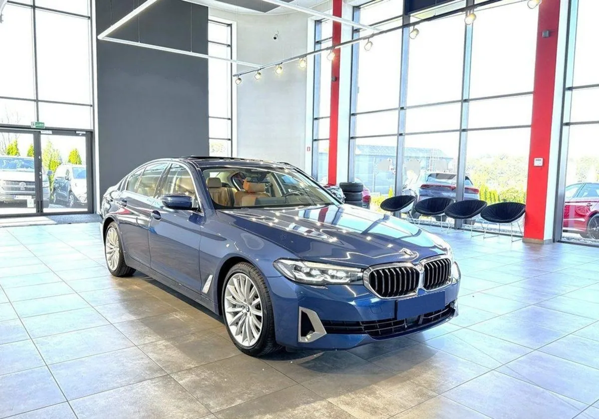 BMW Seria 5 530d xDrive mHEV Luxury Line aut