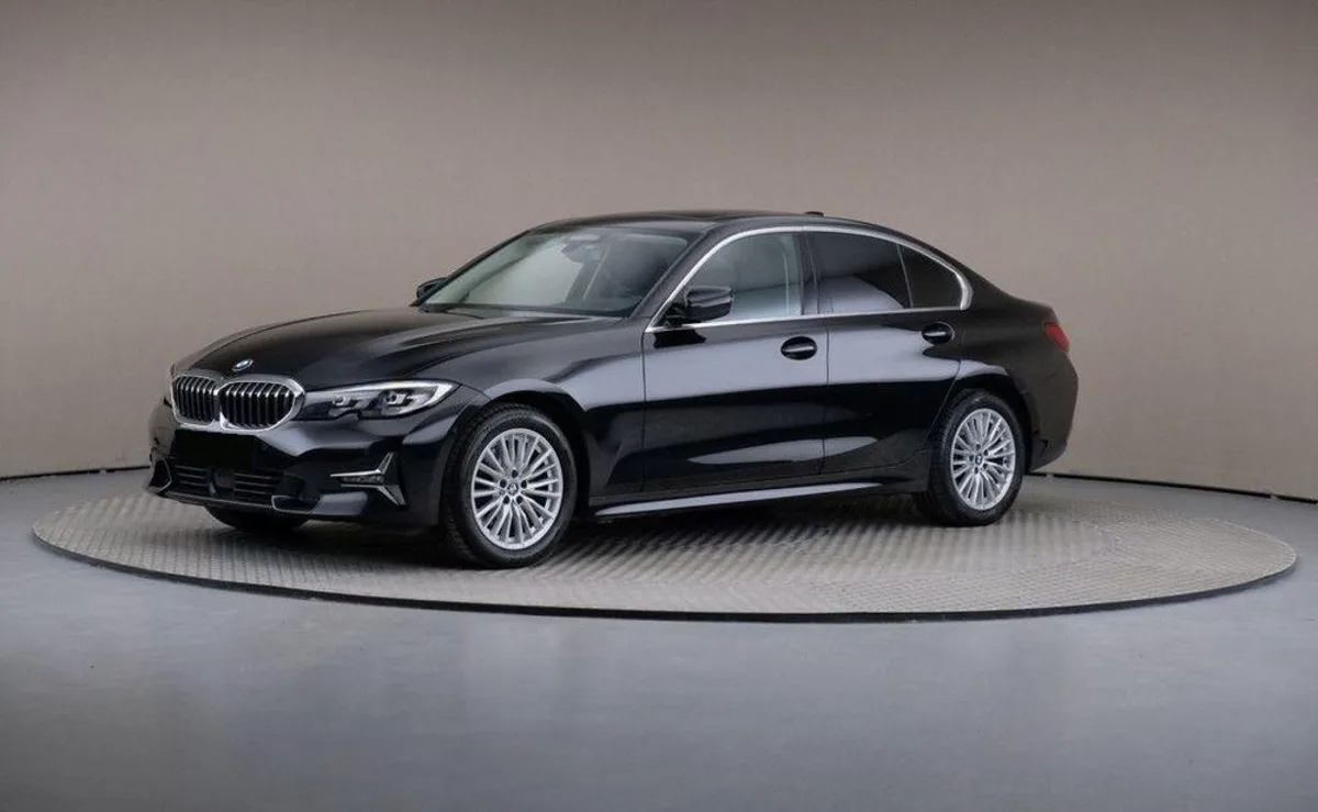 BMW Seria 3 320d Luxury Line sport-aut