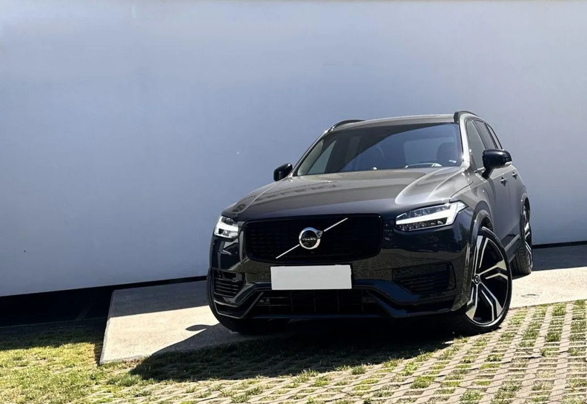 Volvo XC 90 XC 90 T8 AWD Plug-In Hybrid Ultra Dark 7os aut
