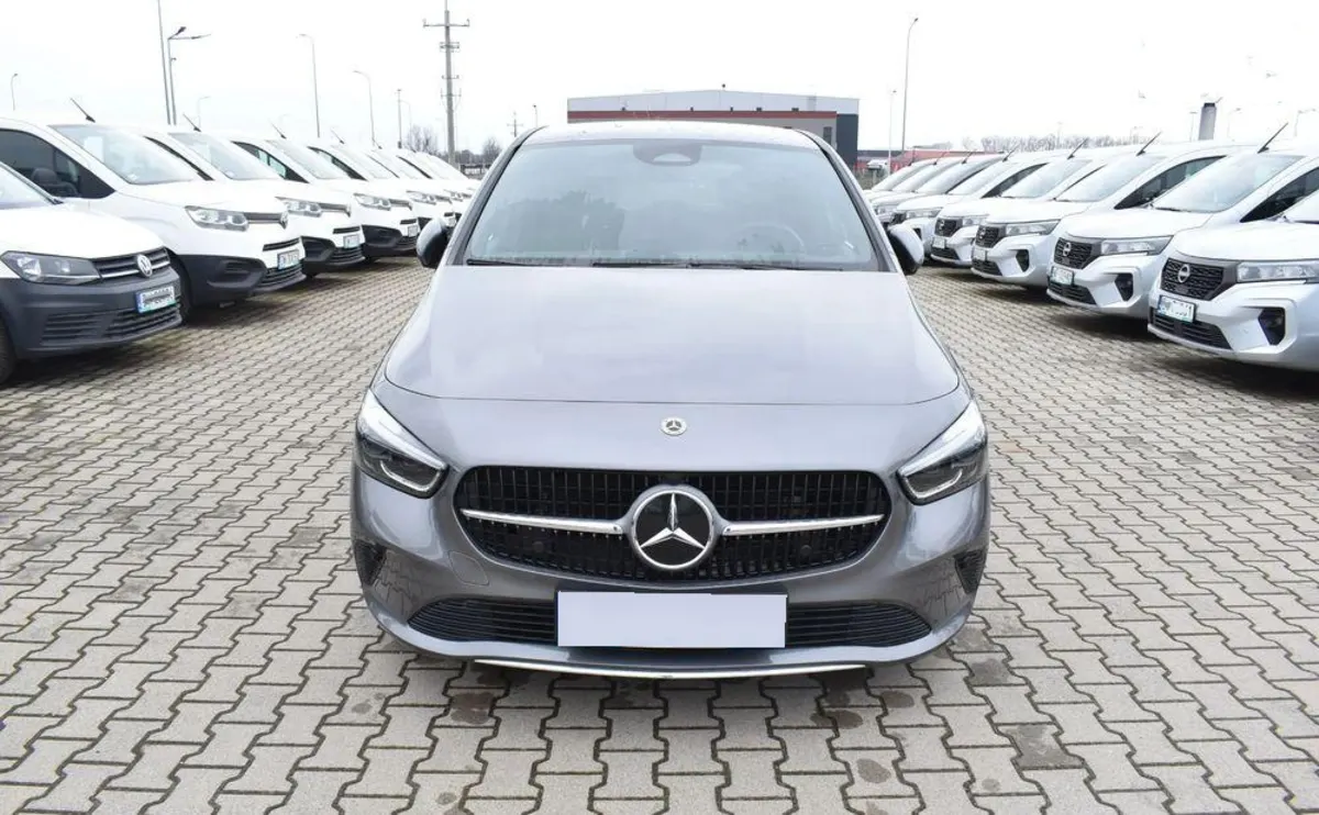 Mercedes-Benz Klasa B B 200 d 8G-DCT
