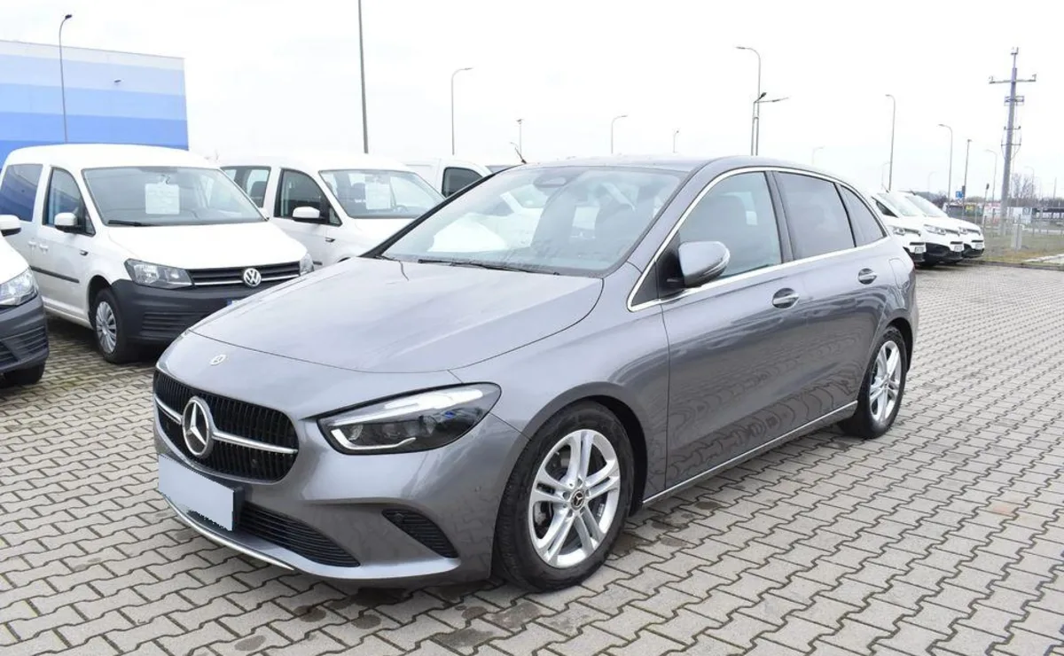 Mercedes-Benz Klasa B B 200 d 8G-DCT
