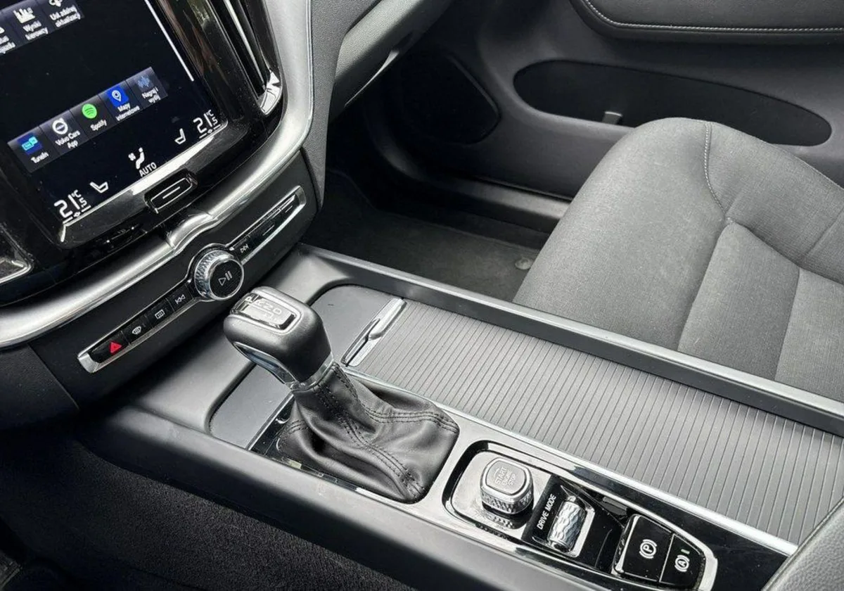 Volvo XC 60 XC 60 T4 Momentum aut