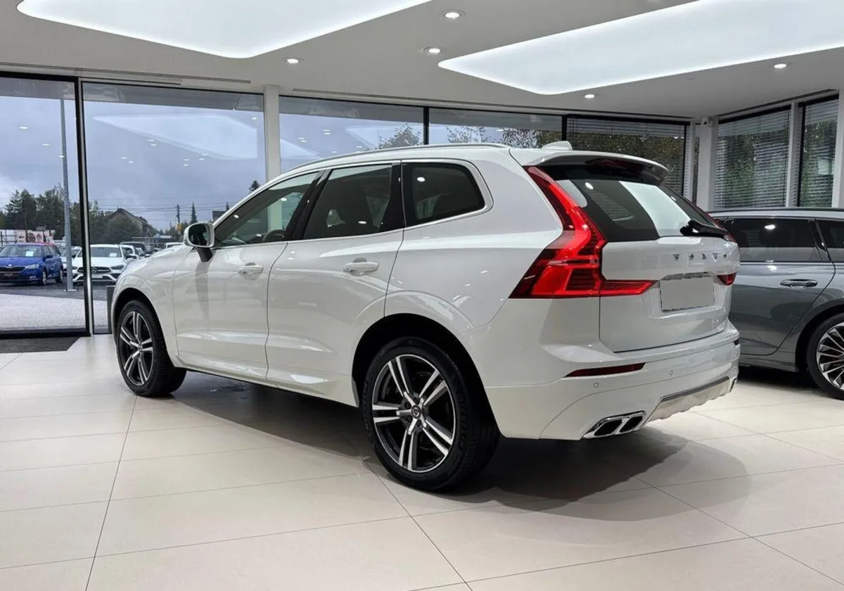 Volvo XC 60 XC 60 B5 B AWD Momentum Pro aut