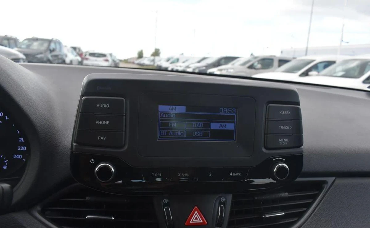 Hyundai i30 i30 1.5 DPI Classic +