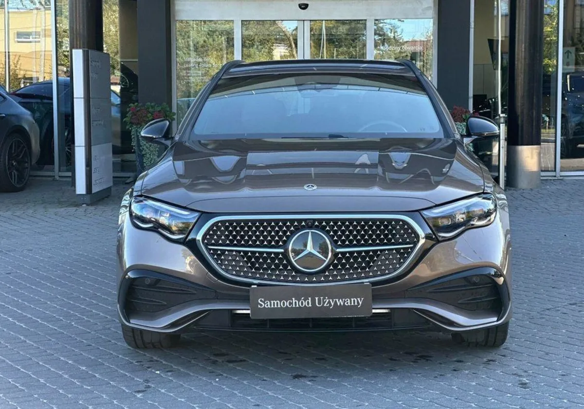 Mercedes-Benz Klasa E E 300 de PHEV 4-Matic AMG 9G-Tronic