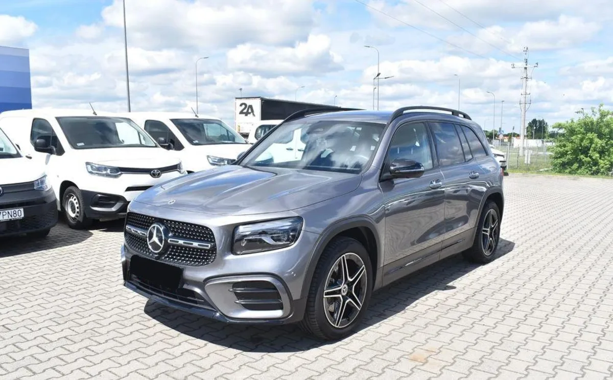 Mercedes-Benz GLB GLB 200 d 4-Matic AMG Line 8G-DCT