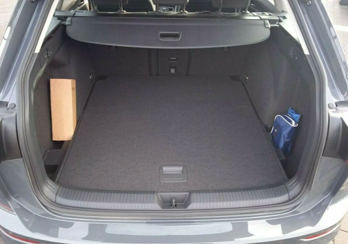 Volkswagen Golf Golf VIII 1.5 eTSI EVO Life DSG