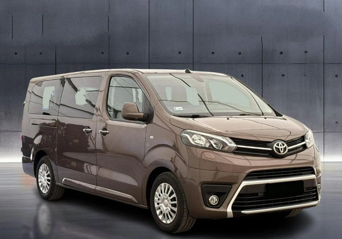 Toyota ProAce Proace Verso 2.0 D4-D Long Business