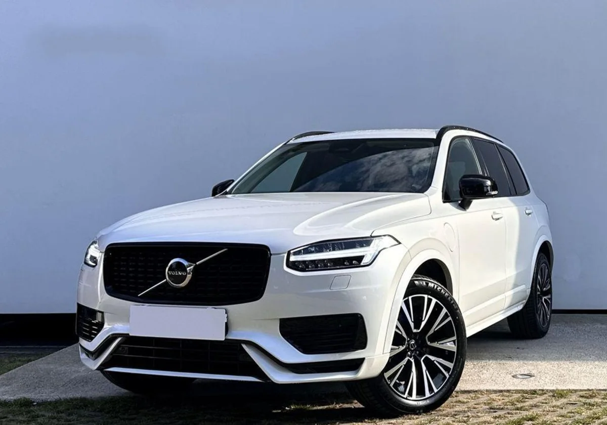Volvo XC 90 XC 90 T8 AWD Plug-In Hybrid Plus Dark 7os aut
