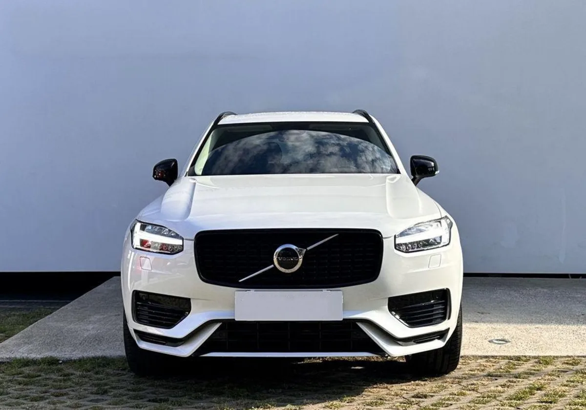 Volvo XC 90 XC 90 T8 AWD Plug-In Hybrid Plus Dark 7os aut