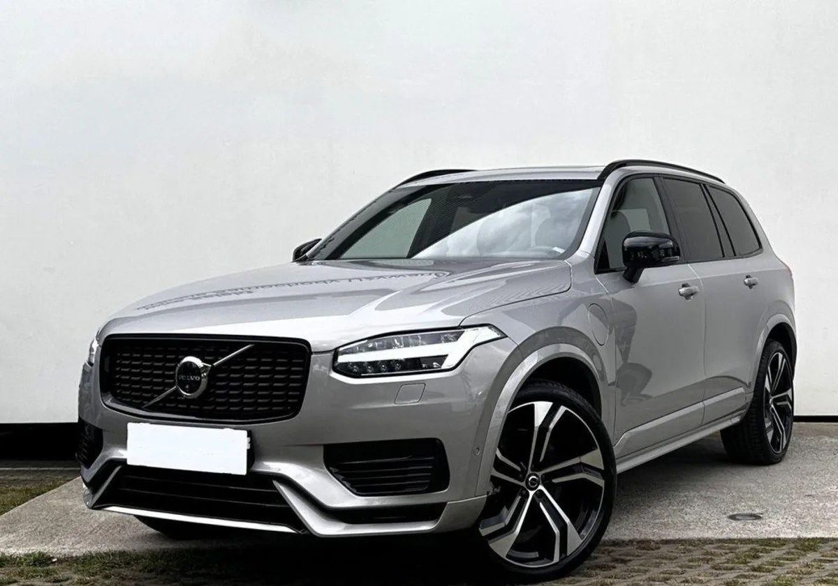 Volvo XC 90 XC 90 T8 AWD Plug-In Hybrid Plus Dark 7os aut
